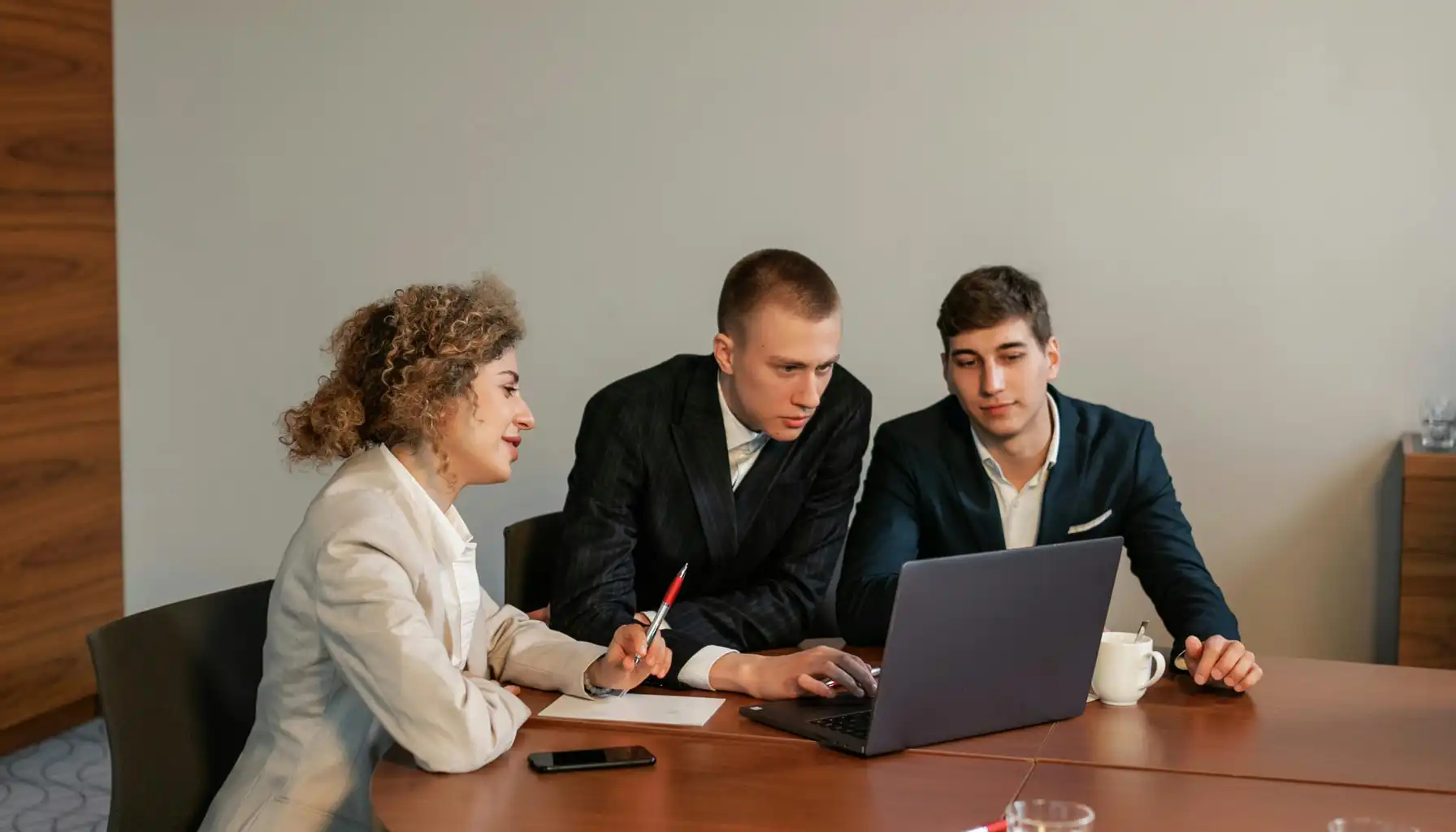 Trust and proof surface showing adoption signals in IAVIL